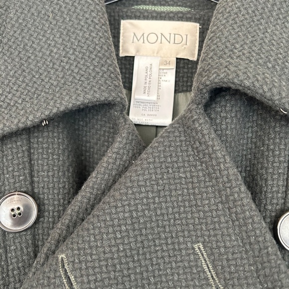 Lady's Elegant  Light Weight Cashmere Coat - Picture 3 of 12